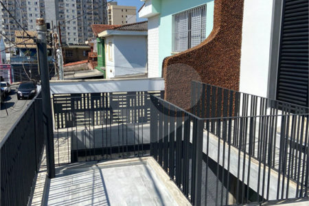 Sobrado à venda com 3 quartos, sendo 1 suíte,  em Jardim Itacolomi, São Paulo, SP