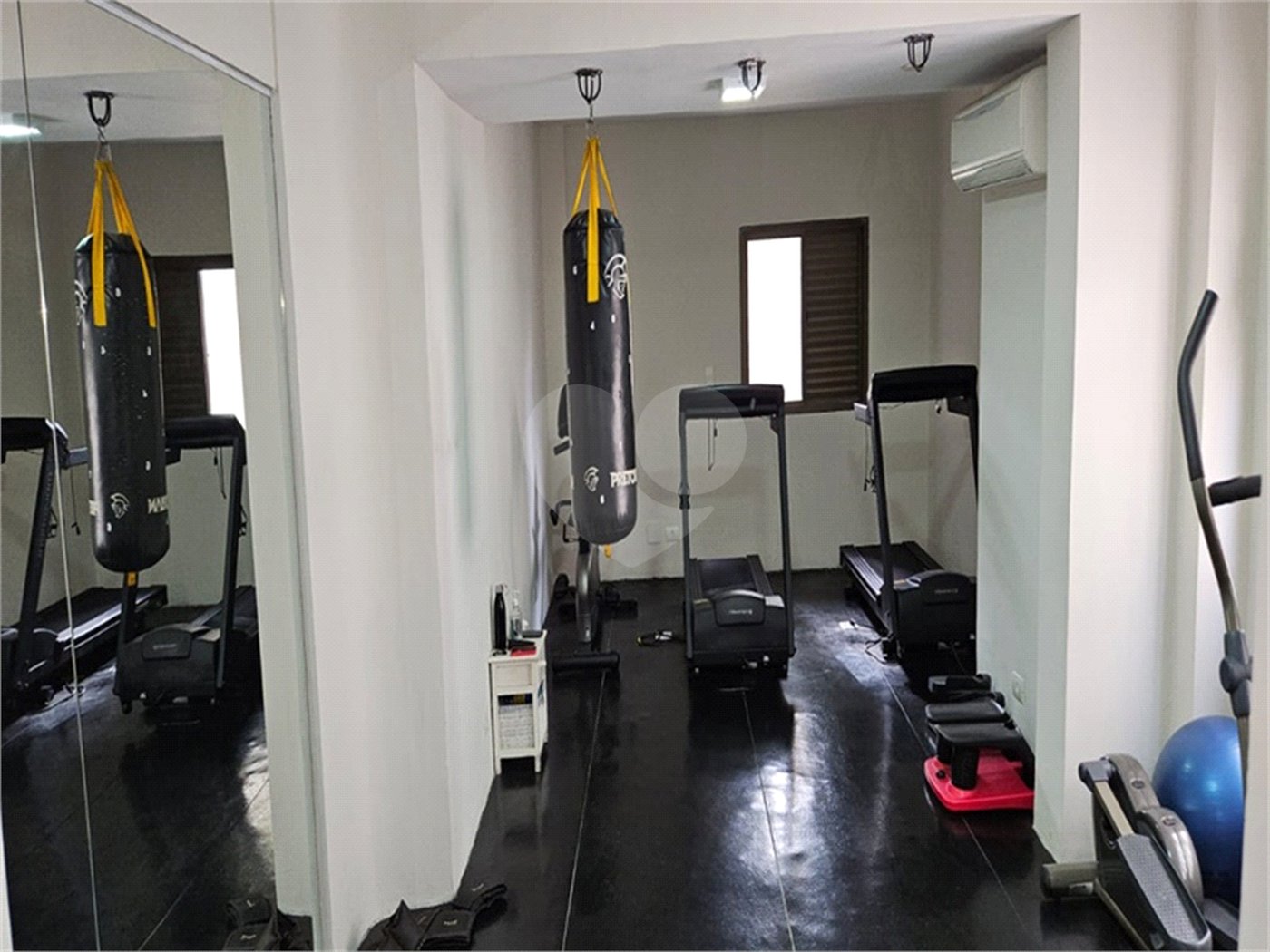 Apartamento à venda com 3 quartos, sendo 1 suíte, em Anália Franco, São Paulo, SP