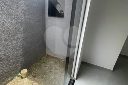 Casa à venda com 2 quartos, sendo 1 suíte, no condomínio Parque Guará, Rio de Janeiro - RJ