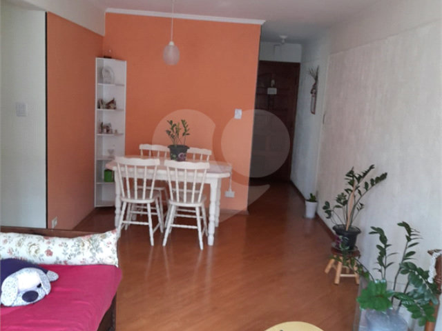 Apartamento à venda com 3 quartos, sendo 1 suíte,  em Guapira, São Paulo, SP