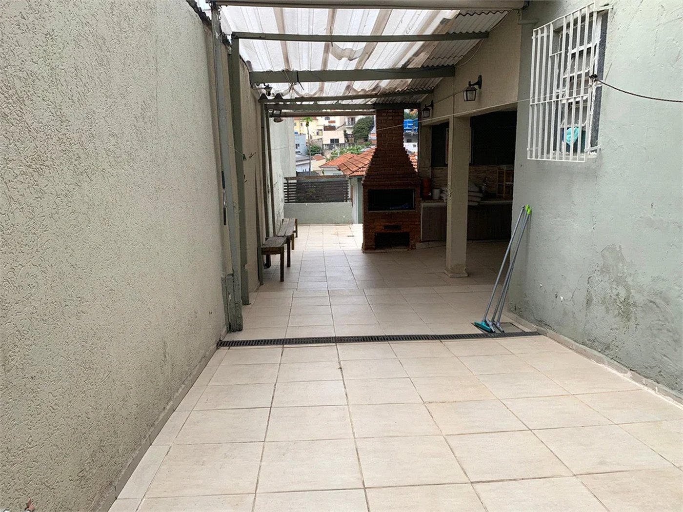 Casa à venda com 4 quartos em Vila Ipojuca, São Paulo, SP