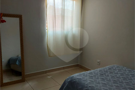 Casa à venda com 4 quartos, sendo 1 suíte, em Terra da Uva, Louveira, SP