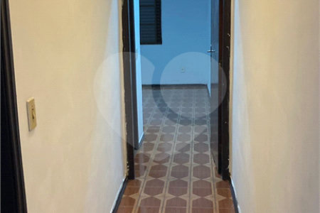 Casa Térrea à venda com 5 quartos, sendo 2 suítes, em Vila Trujillo, Sorocaba, SP