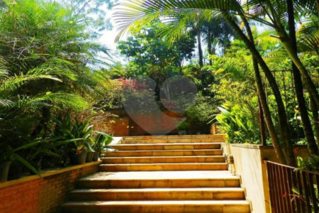 Casa de Vila à venda com 5 quartos, sendo 2 suítes, em Jardim Marajoara, São Paulo, SP