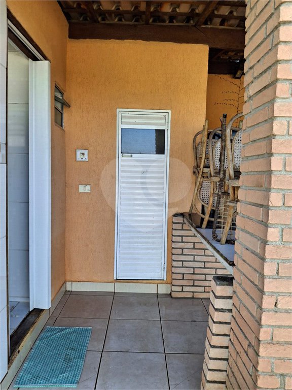 Casa à venda ou para alugar com 3 quartos, sendo 2 suítes, no condomínio Jardim da Montanha I, Mairiporã - SP