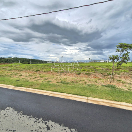Terreno em condomínio à venda em Alphaville Nova Esplanada, Votorantim, SP