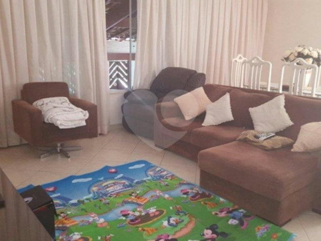Casa Térrea à venda com 3 quartos, sendo 1 suíte,  em Jardim Franca, São Paulo, SP