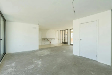 Apartamento à venda com 4 quartos, sendo 3 suítes, em Campo Belo, São Paulo, SP