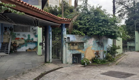 Casa à venda com 4 quartos, sendo 2 suítes,  em Parque Esmeralda, São Paulo, SP