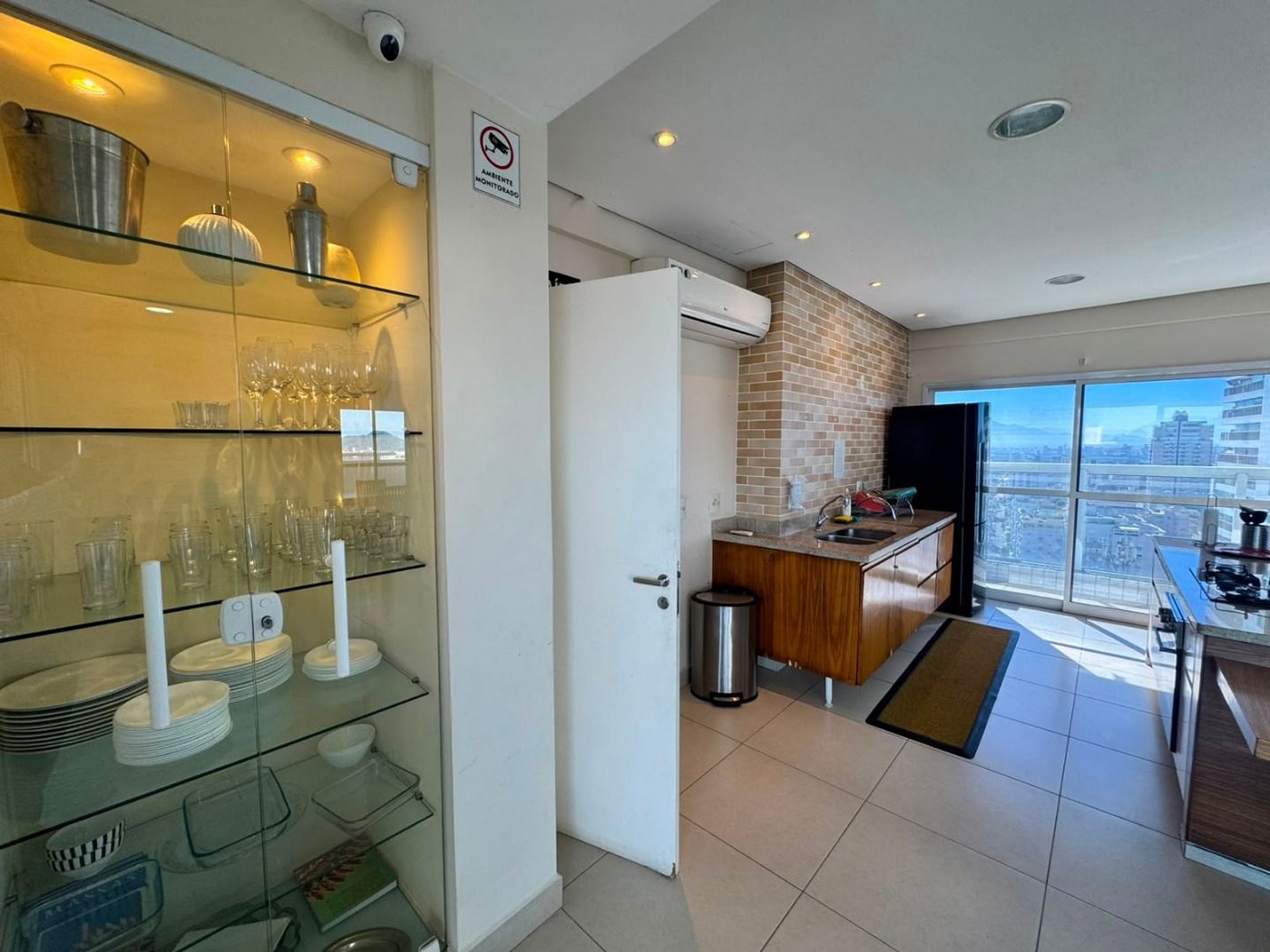 Apartamento com 1 dormitório à venda, 57 m² por R$ 750.000,00 - Ponta da Praia - Santos/SP