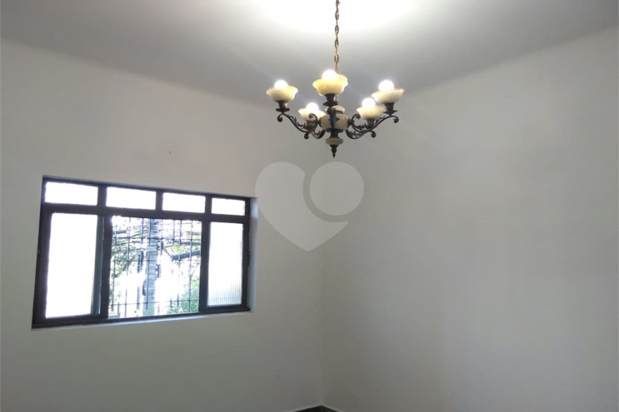 Sobrado à venda com 4 quartos, sendo 1 suíte,  em Santana, São Paulo, SP