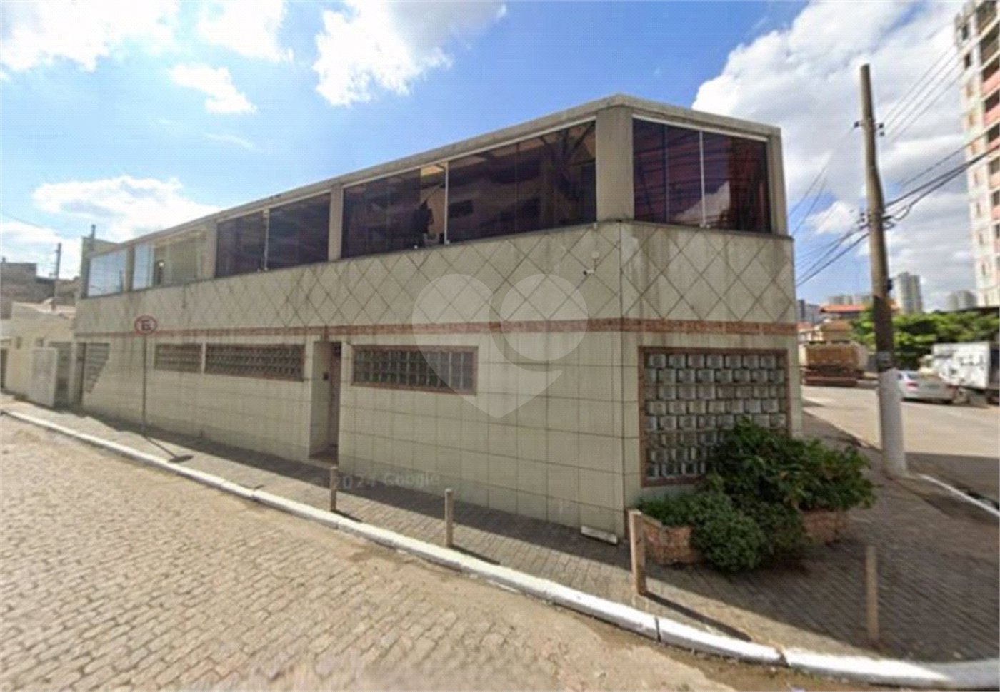 Sobrado à venda com 7 quartos, sendo 1 suíte, em Vila Maria Baixa, São Paulo, SP