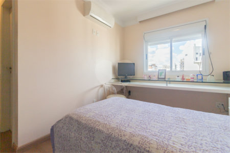 Apartamento à venda com 4 quartos, sendo 3 suítes,  em Indianópolis, São Paulo, SP