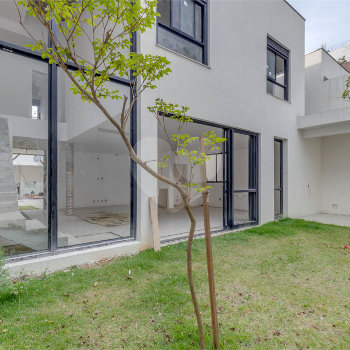 Casa à venda com 4 suítes no condomínio Ocean Village, São Paulo - SP