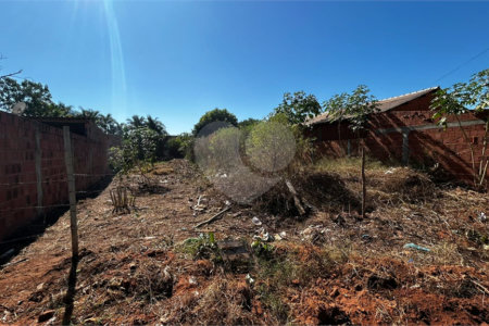 Terreno à venda em Jardim Paranapunga, Três Lagoas, MS