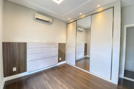 Casa à venda com 6 quartos, sendo 4 suítes,  no condomínio Palmeiras Imperiais, Salto - SP