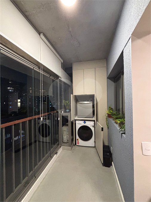 Apartamento à venda com 2 quartos, sendo 1 suíte, em Santo Amaro, São Paulo, SP