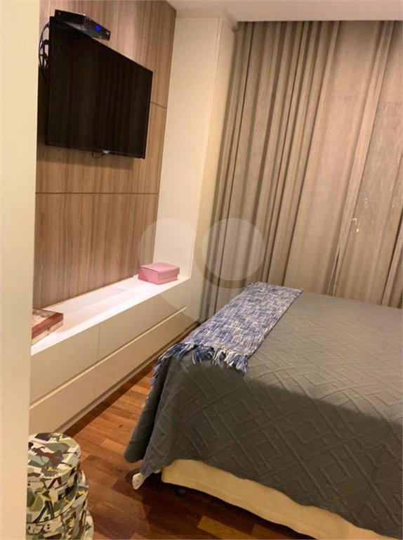 Apartamento à venda com 3 suítes em Vila Oliveira, Mogi das Cruzes, SP
