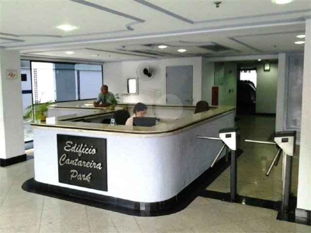 Sala à venda em Água Fria, São Paulo, SP