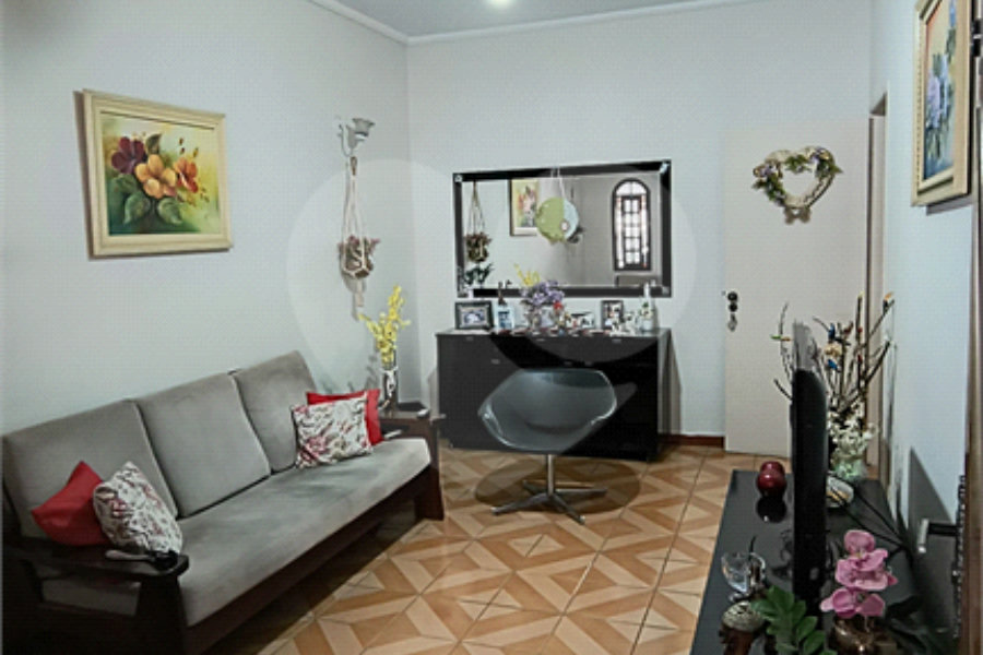 Casa à venda com 4 quartos, sendo 1 suíte, em Casa Verde, São Paulo, SP