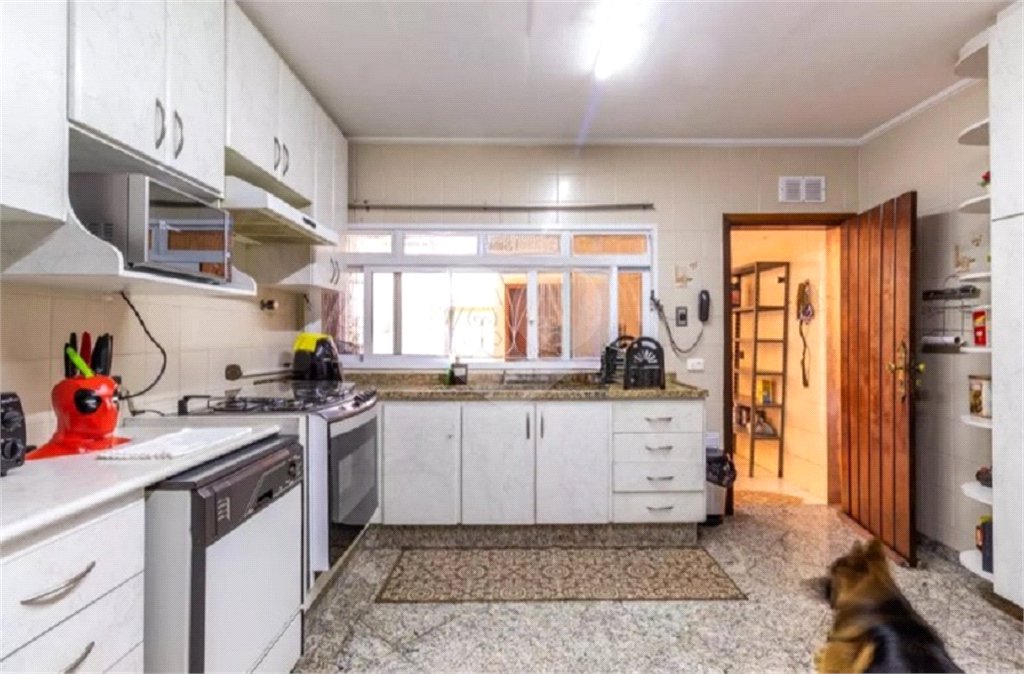 Sobrado à venda com 5 quartos, sendo 4 suítes, em Vila Galvão, Guarulhos, SP