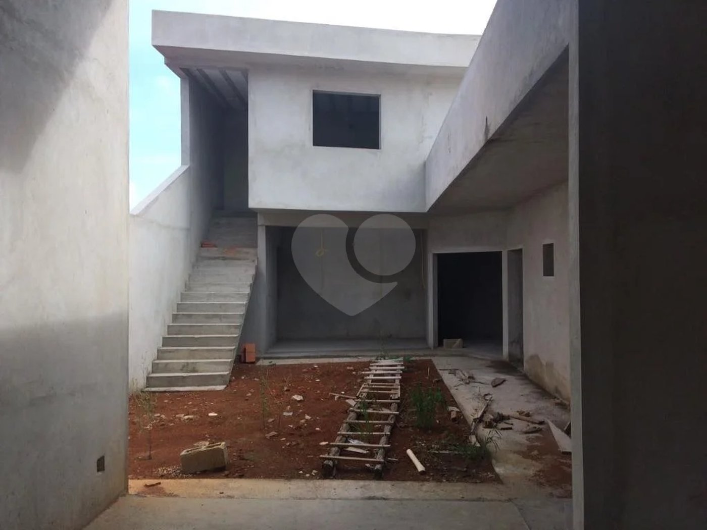 Casa à venda com 3 suítes em Tremembé, São Paulo, SP