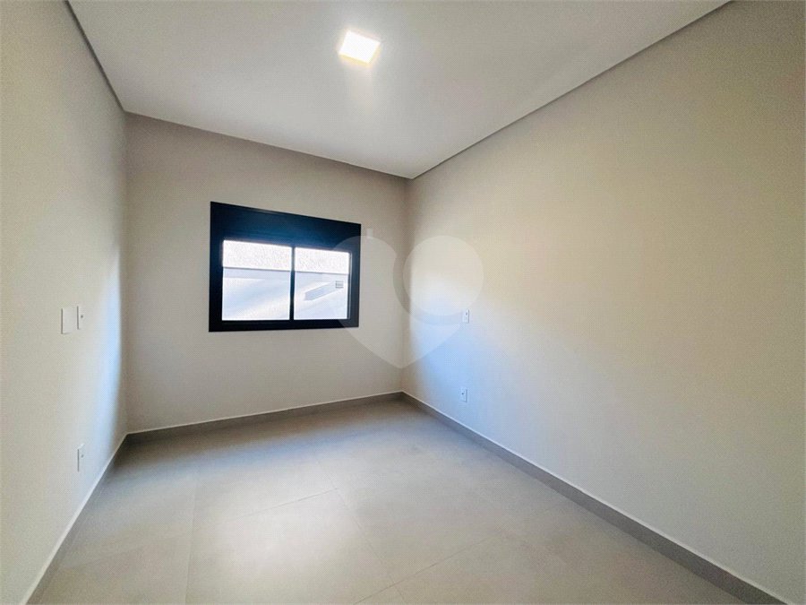 Casa à venda com 3 suítes no condomínio Residencial Chácara Ondina, Sorocaba - SP