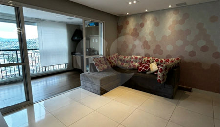 Apartamento à venda com 2 suítes em Jardim Flor da Montanha, Guarulhos, SP