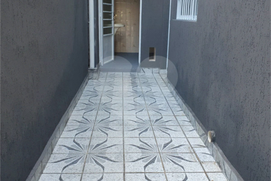 Sobrado à venda com 4 quartos em Santa Terezinha, São Paulo, SP