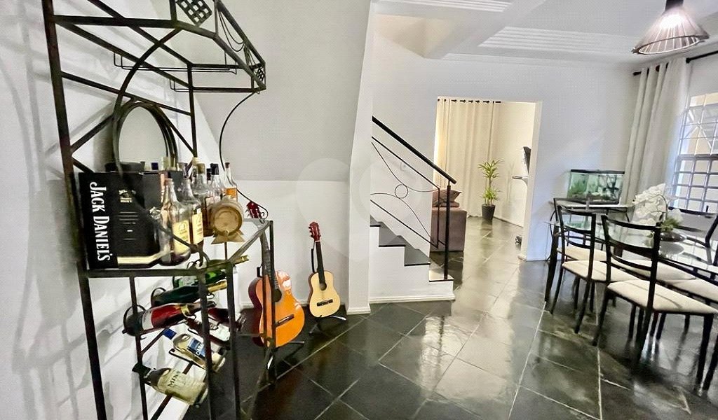 Casa à venda com 3 quartos, sendo 1 suíte,  em Jardim Wanel Ville IV, Sorocaba, SP