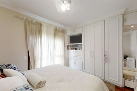 Apartamento à venda com 3 quartos, sendo 2 suítes, em Vila Suzana, São Paulo, SP