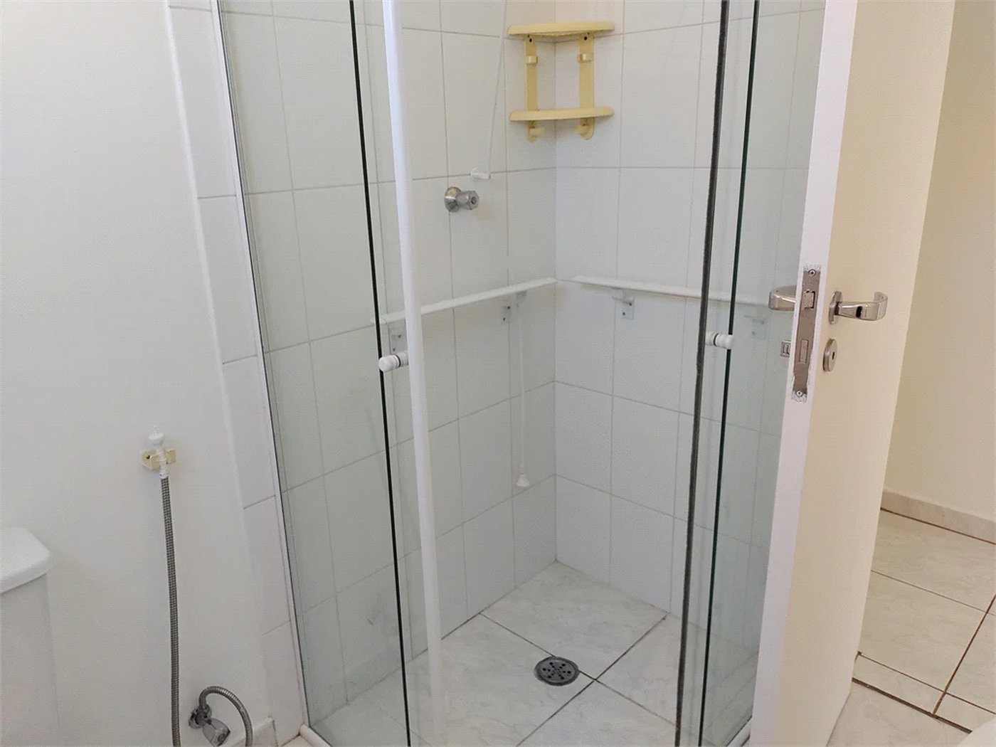 Casa à venda com 3 quartos, sendo 1 suíte, em Vila Cordeiro, São Paulo, SP
