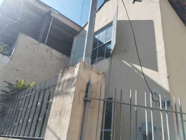Sobrado à venda com 2 quartos em Parada Inglesa, São Paulo, SP