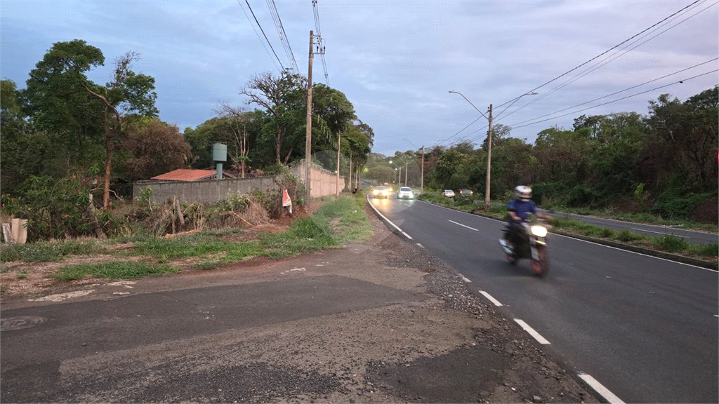 Terreno à venda em Chácara Velosa, Araraquara, SP