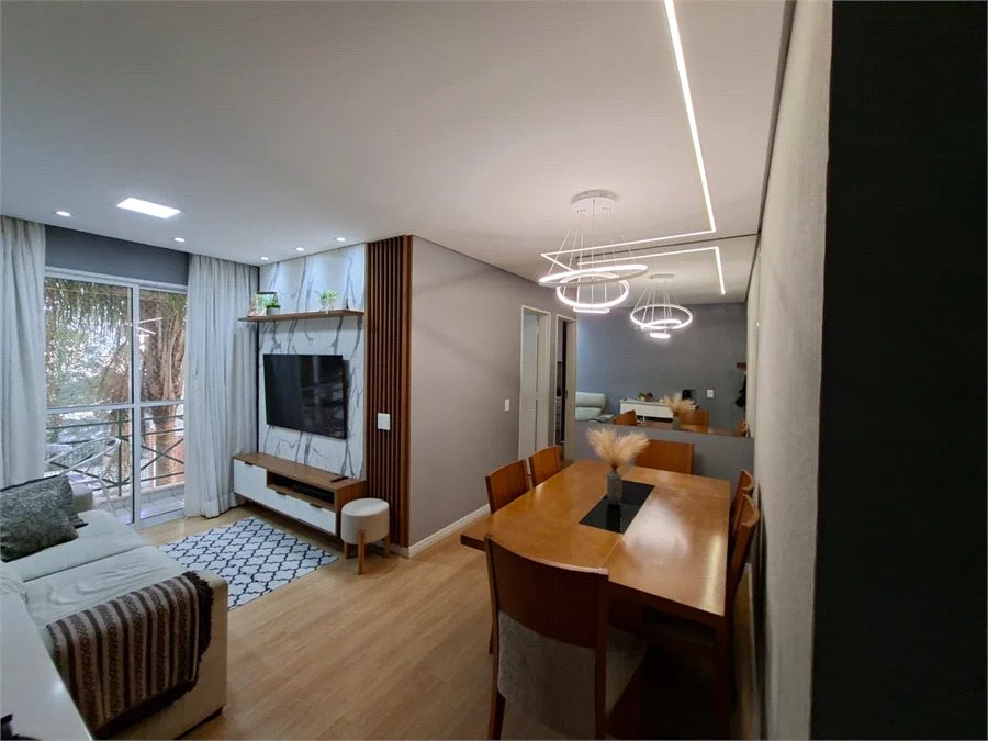 Apartamento à venda com 3 quartos, sendo 1 suíte, em Jardim das Vertentes, São Paulo - SP
