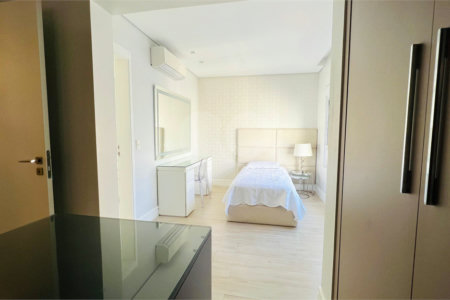 Apartamento à venda com 3 suítes em Campo Belo, São Paulo, SP