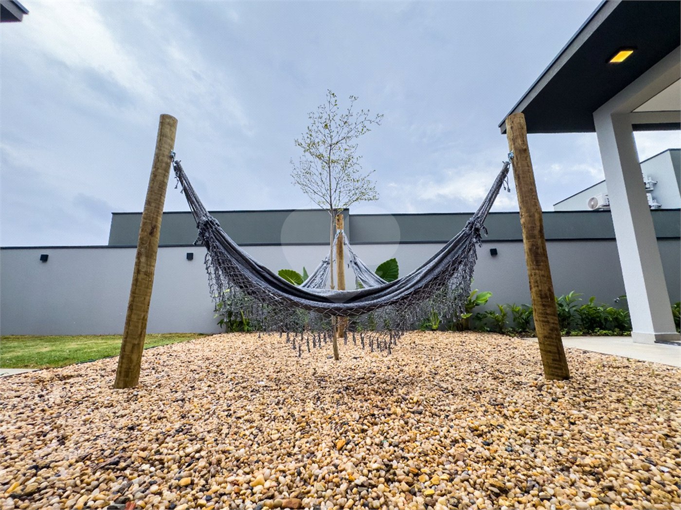 Casa à venda com 3 suítes no condomínio Residencial Helvétia Park, Indaiatuba - SP