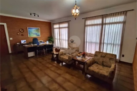 Casa à venda com 3 quartos, sendo 1 suíte, em Parque dos Bandeirantes, Ribeirão Preto, SP