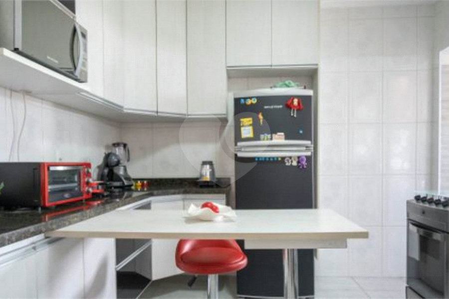 Casa à venda com 2 quartos, sendo 1 suíte, no condomínio Tulipa 3, São Paulo - SP
