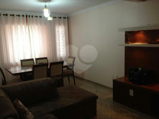 Sobrado à venda com 3 quartos, sendo 1 suíte,  em Vila Nova Cachoeirinha, São Paulo, SP