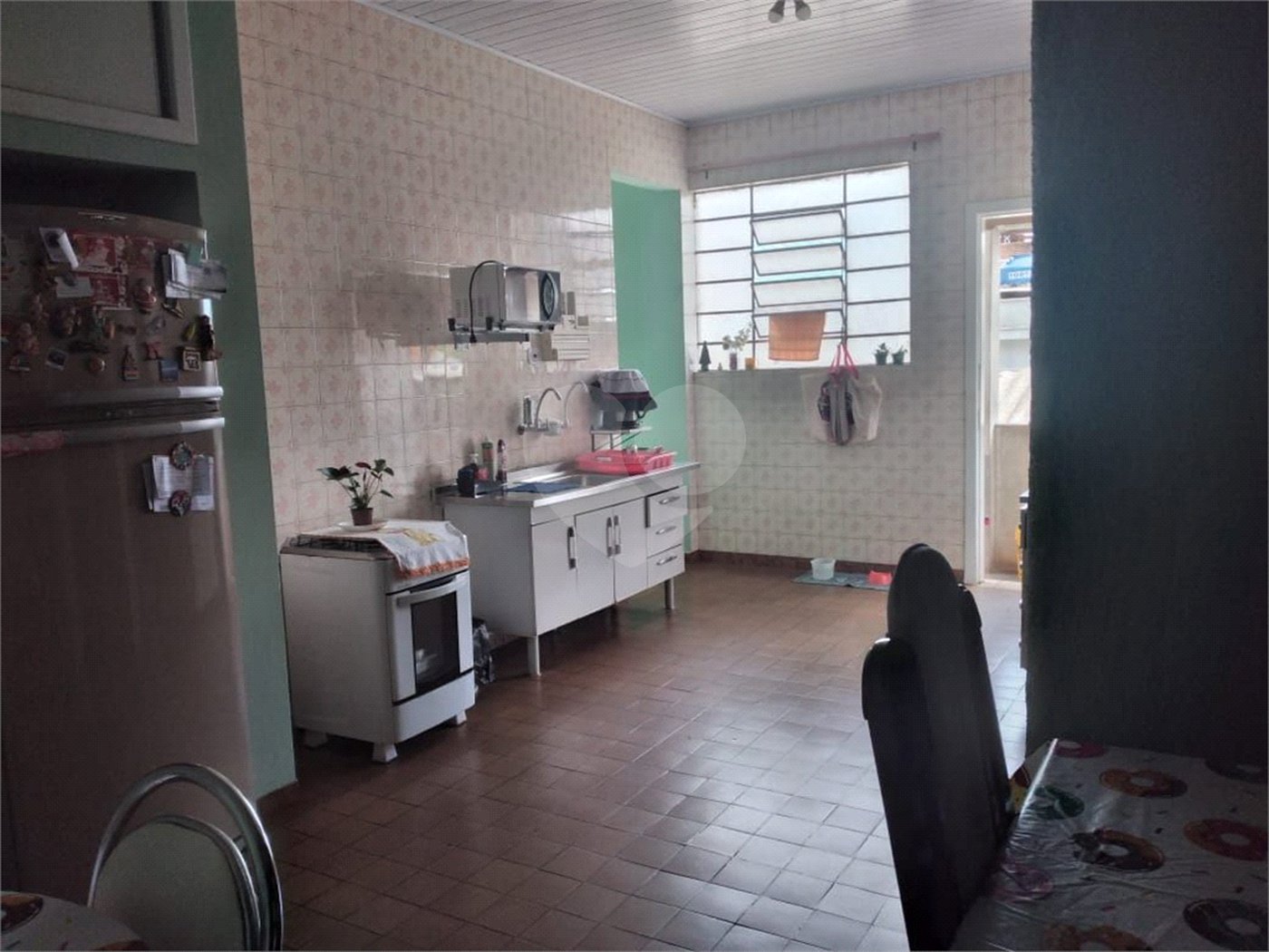 Casa à venda com 4 quartos, sendo 1 suíte, no Centro, Mairinque, SP