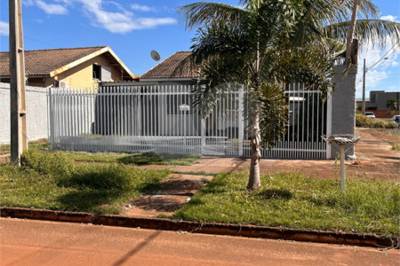Casa à venda com 3 quartos em Ipê, Três Lagoas, MS