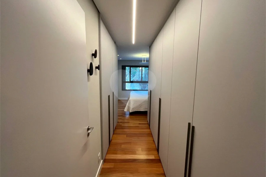 Apartamento à venda com 4 quartos, sendo 2 suítes, em Perdizes, São Paulo, SP