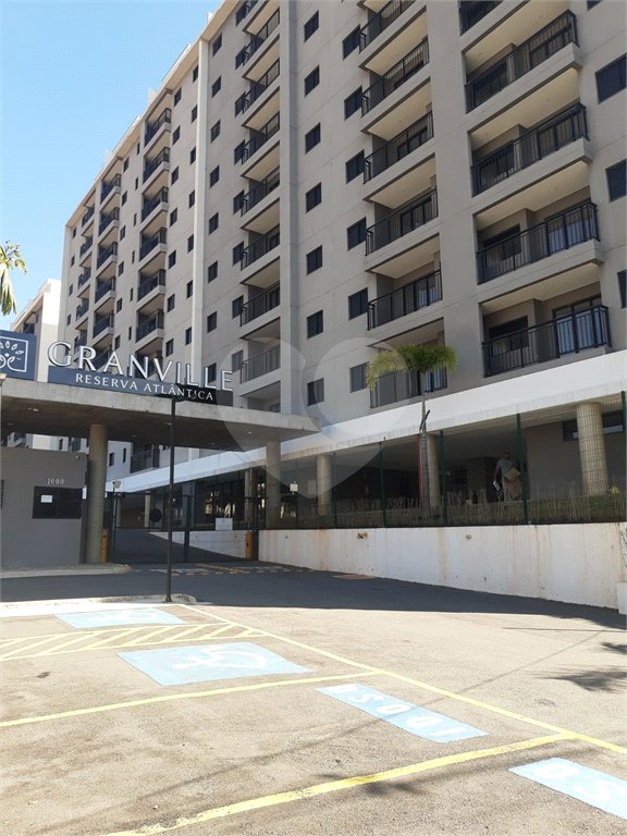 Apartamento à venda com 3 quartos, sendo 1 suíte, em Vila Domingues, Votorantim, SP