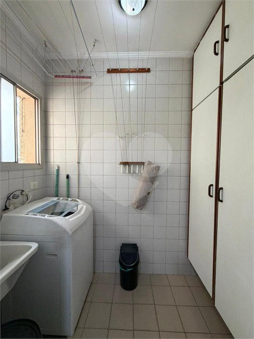 Apartamento à venda com 2 quartos em Parque Maria Domitila, São Paulo, SP