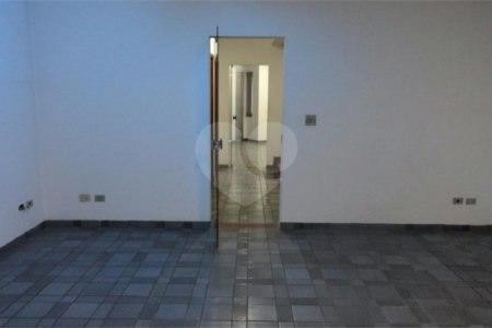 Sobrado à venda com 2 quartos em Jardim Marajoara, São Paulo, SP