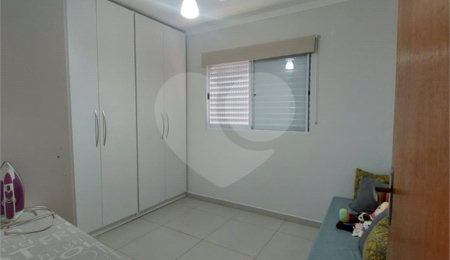 Sobrado à venda com 2 suítes em Nova Cerejeira, Atibaia, SP