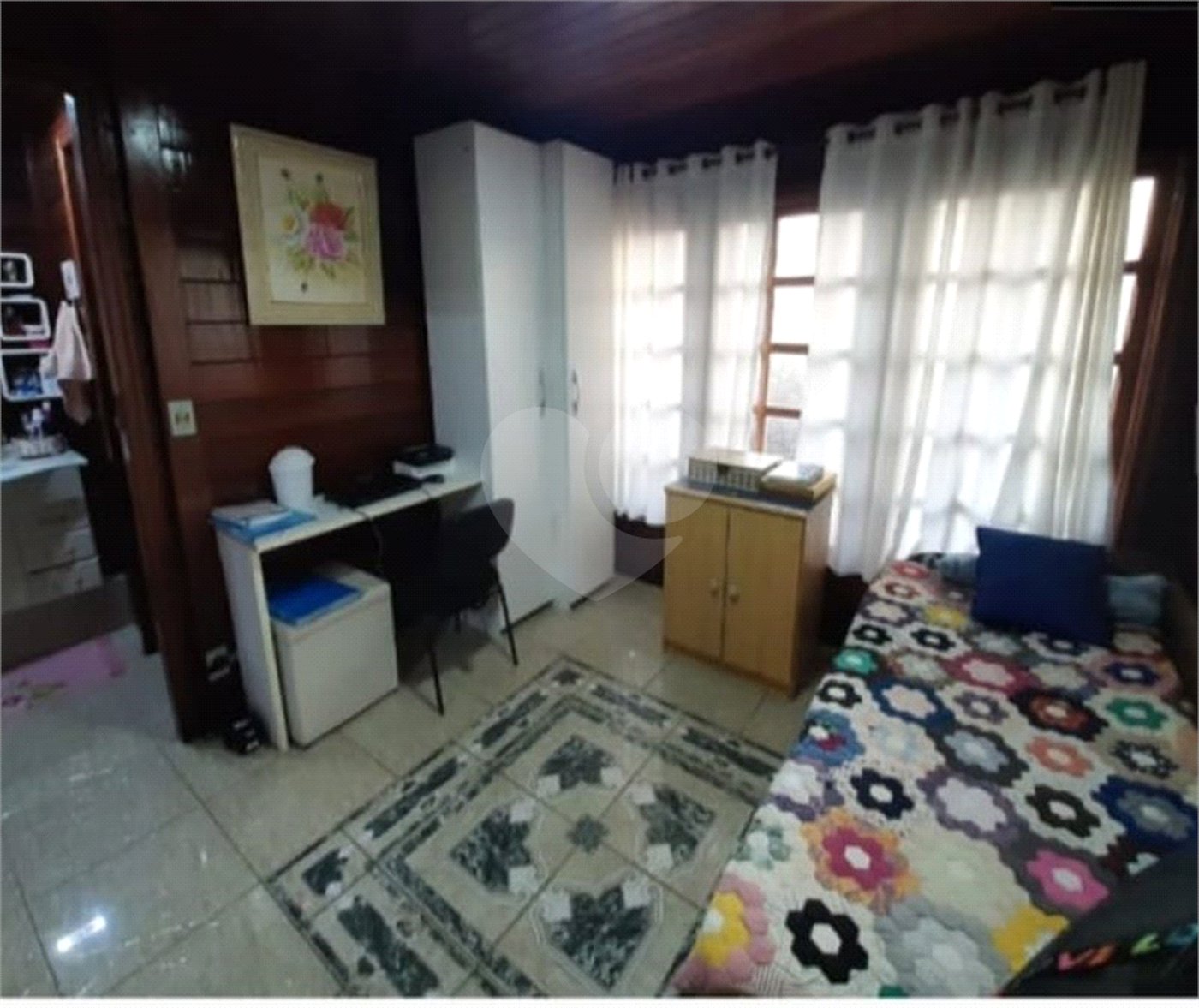 Sobrado à venda com 3 quartos, sendo 1 suíte,  no Centro, Vinhedo, SP