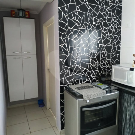 Sobrado à venda com 2 quartos em Vila Colorado, Suzano, SP