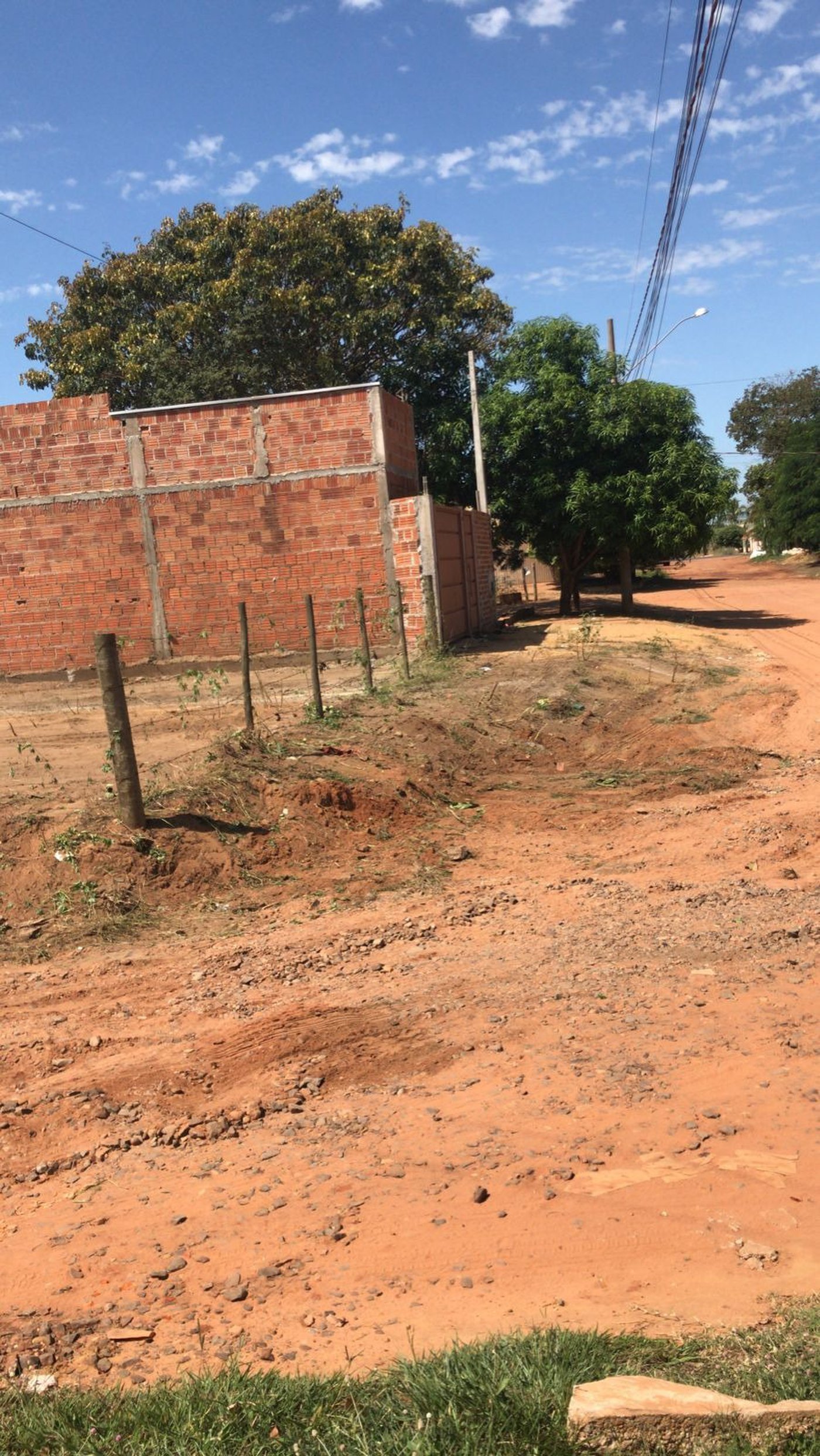 Casa à venda com 2 quartos em Vila Haro, Três Lagoas, MS